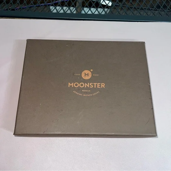 NEW Moonster Leather Flower Notebook Journal Refillable Travel Diary with Pen - Picture 2 of 7